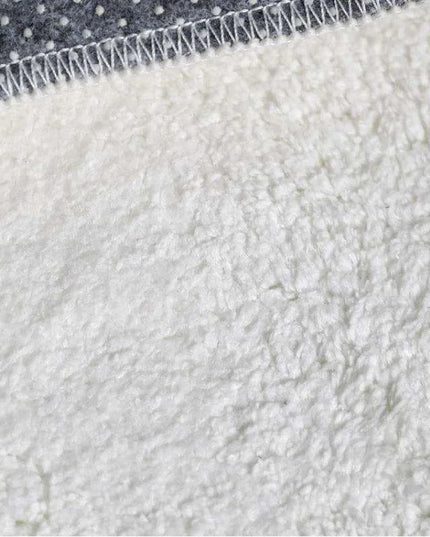 Artisanal Charm: Handcrafted Irregular Area Rug for Exceptional Living Spaces