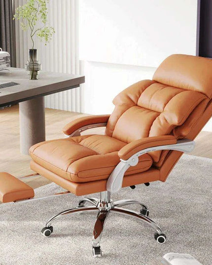 Ultimate Comfort Ergonomic Gaming Chair with Footrest and 360-Degree Swivel Action