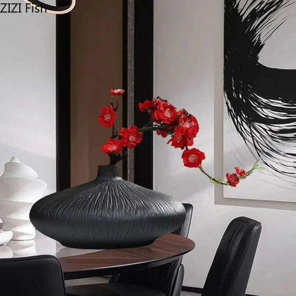 Stunning Black Crackle Ceramic Zen Vase for Sophisticated Home Accents and Floral Displays