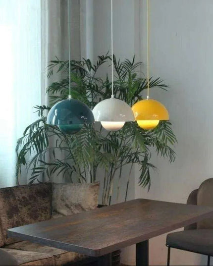 Nordic Inspired Iron Pendant Lamp: Elegant Lighting for Contemporary Spaces