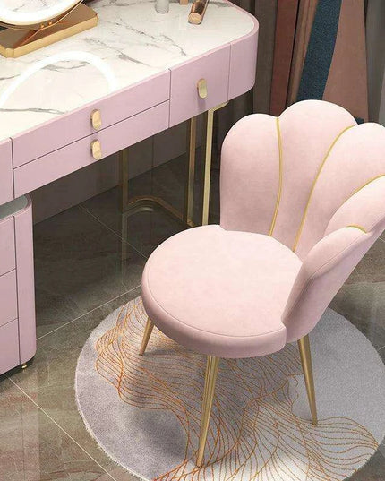 Chic Velvet Folding Stool: Stylish and Versatile Seating for Modern Homes