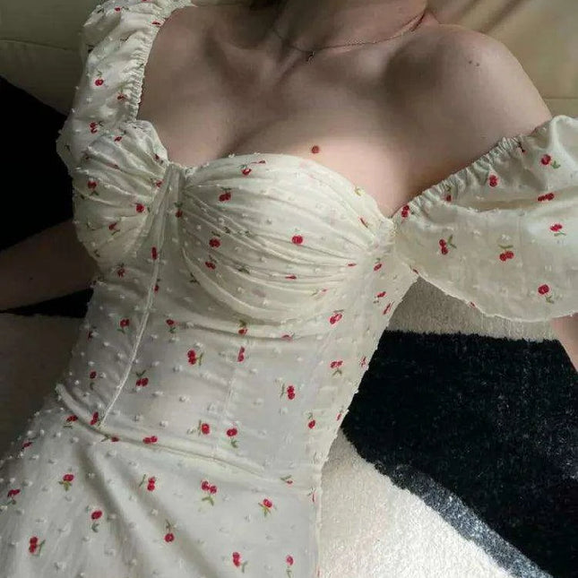 Cherry Blossom Corset Dress in Vintage White – Ruffled Hem & Lantern Sleeve Design