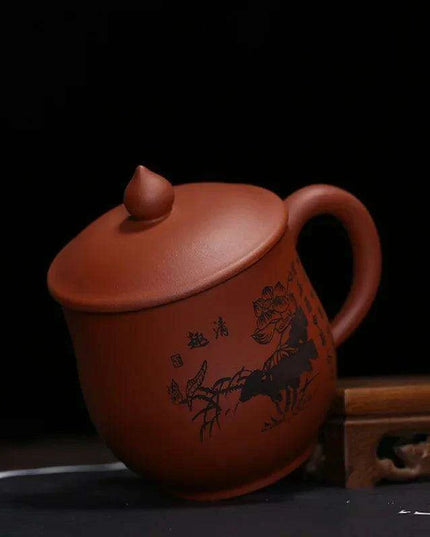 Elegant Yixing Purple Clay Teacup with Lid