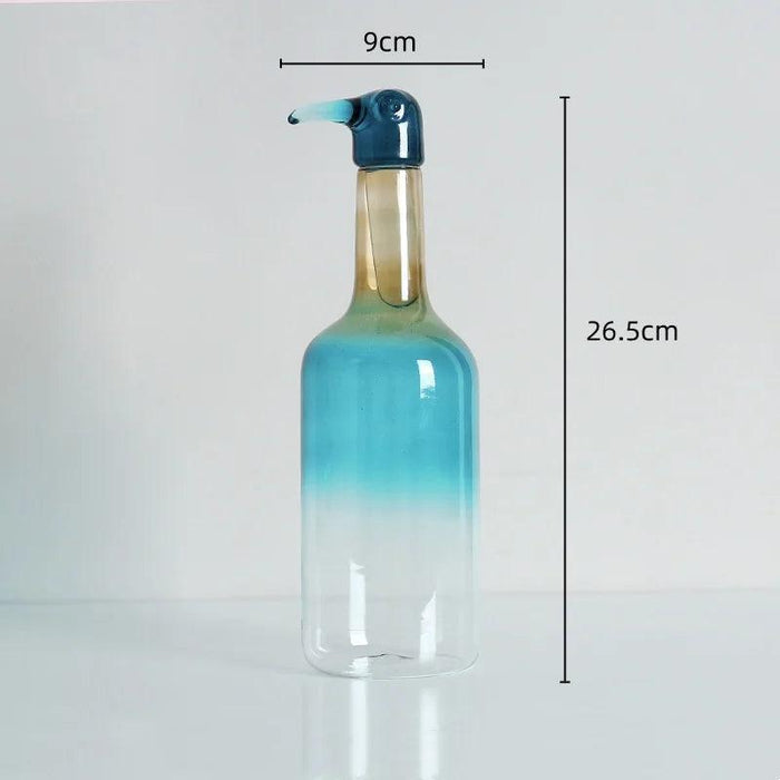 Toucan-Inspired Gradient Glass Vase: A Chic and Multifunctional Home Accent