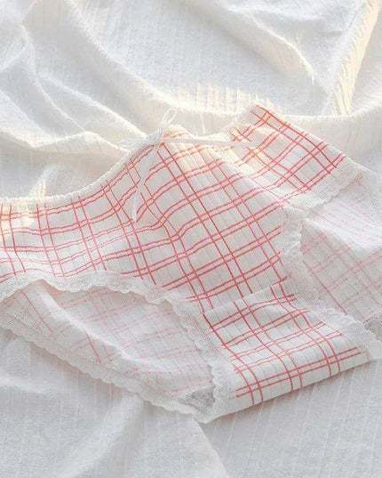 Whimsical Fruit-Themed Cotton Briefs for Girls - Soft and Breathable Seamless Underwear