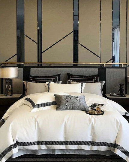 Premium 1000TC Egyptian Cotton White 4-Piece Embroidered Luxury Bedding Set with Duvet Cover, Pillowcases, and Bed Sheet