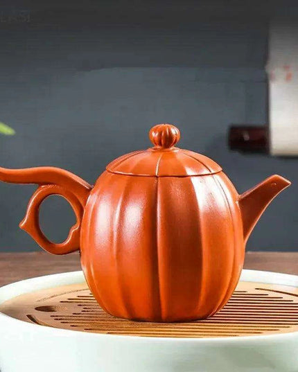 Artisan Handcrafted Mud Teapot - Dual Capacity Infuser with Precision Brewing System