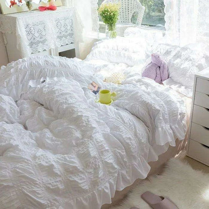 Princess White Ruffled Seersucker Bedding Set for Girls