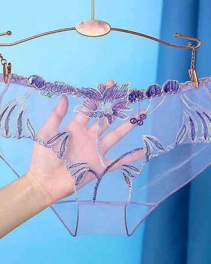 Luxe Floral Lace Low-Rise Seamless Briefs - Sheer Ultra-Thin Women's Lingerie