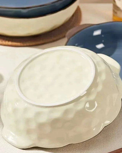 Sophisticated Porcelain Bowls for Ramen and Soup Dining Experience