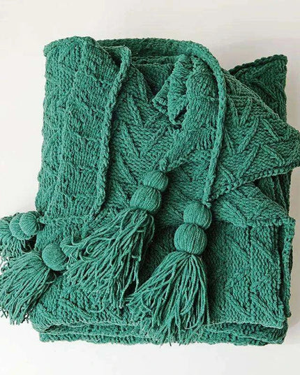 Charming Chenille Knit Throw Blanket with Delightful Pompoms - Cozy Elegance for Your Living Space