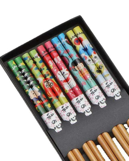 Chic Bamboo Chopstick Collection - 5 Pairs with Non-Slip Design