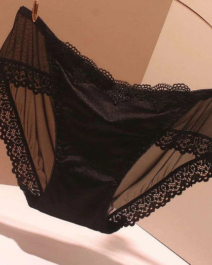 Luxe Seamless Lace Low Rise Women's Briefs - Comfort Meets Elegance