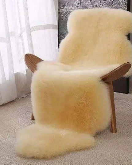 Sumptuous Authentic Australian Sheepskin Wool Area Rug - Cozy and Chic Home Accent Mat