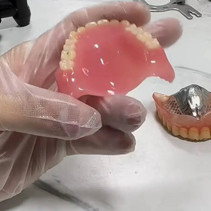 Boil-to-Shape Custom Fit Denture Kit — Slim Comfort Design, All Arch Sizes
