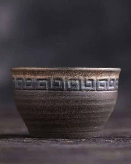 Elegant Artisan Japanese Stoneware Tea Bowl – Enhance Your Tea Experience with Timeless Craftsmanship