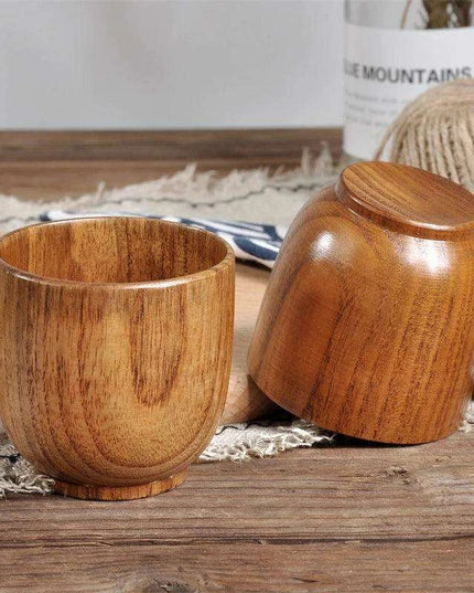 Handcrafted Rustic Spruce Wood Mug - Stylish Natural Drinkware for All Beverages