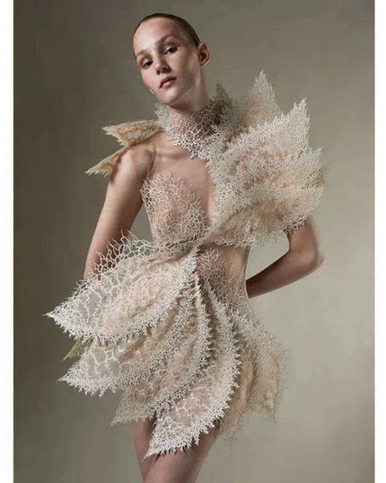 Chic Black Feather-Accented Bodycon Dress for Enchanting Evenings