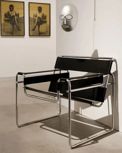 Chic Mid-Century Modern Leather Lounge Chair for Stylish Office and Home Comfort