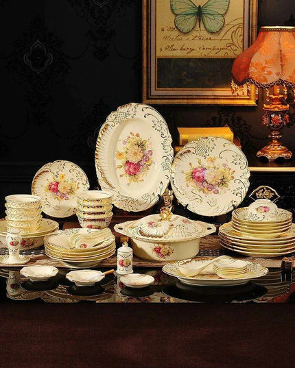 European Ceramic Dinnerware Set for Elegant Dining Occasions