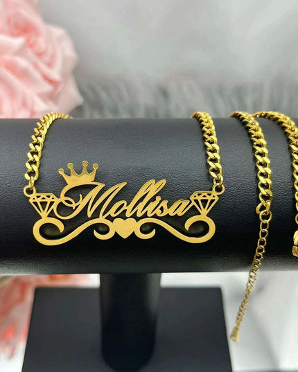 Personalized Royal Crown Name Necklace - Elegant Cuban Chain Jewelry for Women