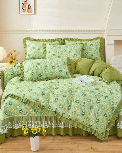 Chic Floral Ruffle Queen Bedding Set