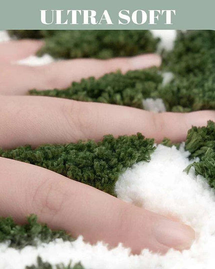 Uplifting Monogrammed Microfiber Bath Mat for a Joyful Bathroom Experience