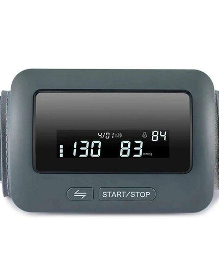 Advanced Bluetooth Blood Pressure Monitor with USB Charging and Russian Voice Assistance - Your Essential Health Tracker