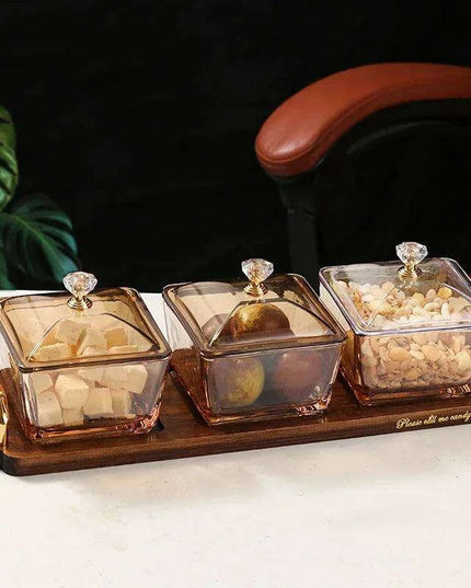 Sophisticated Glass Platter for Elegant Snack Presentation - Ideal for Upscale Events