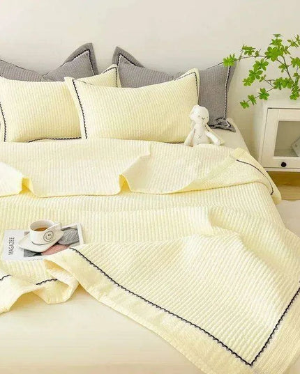 Elegant French-Style Summer Quilt Set with Bubble Yarn - Skin-Friendly