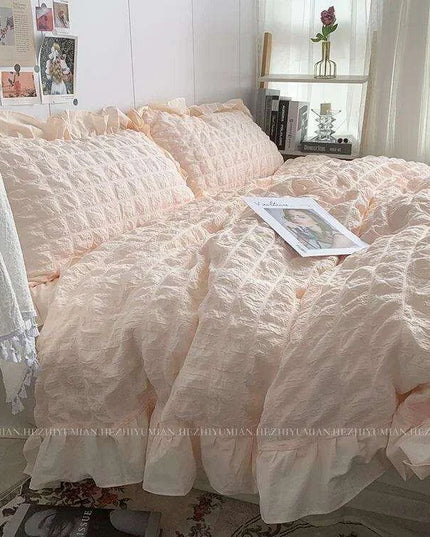 Kawaii Seersucker Ruffled Lace Bedding Collection