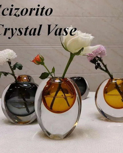 Elegant Pampas Grass Vase - A Luxurious Touch for Any Decor