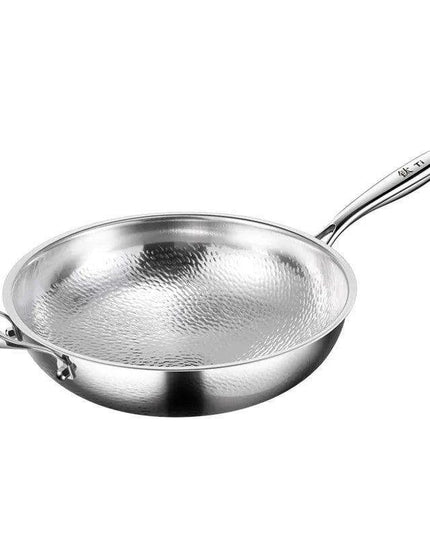 Titanium Excellence: Non-Stick Hammer-Printed Flat Bottom Wok for Gourmet Home Cooking