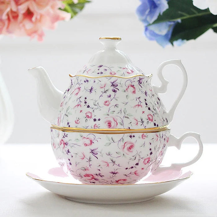 Elegant Shabby Chic Porcelain Tea Set with Floral Design - Perfect Gift for Tea Lovers