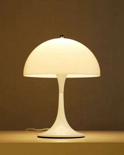 Vintage-Inspired Mushroom Desk Lamp: Timeless Elegance Meets Contemporary Design