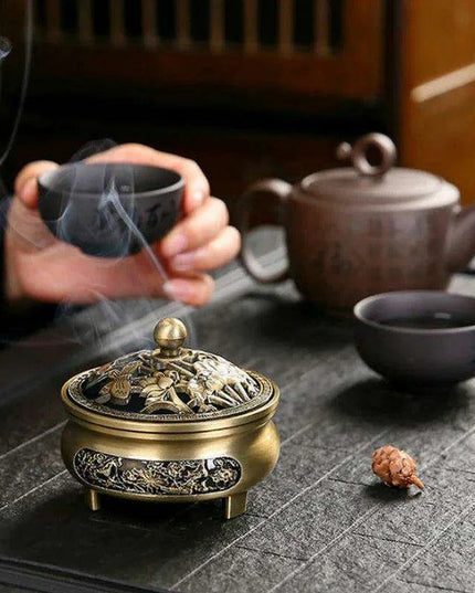 Antique Hollow Copper Incense Burner with Three Legs - Elegant Zen Decor for Home and Yoga Spaces