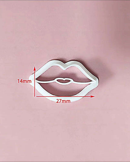 Festive Creations Earring Mold: Design Playful Red Lips & Enchanting Christmas House Shapes