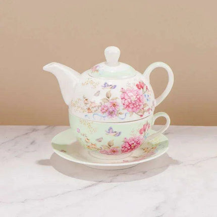 Elegant Floral Porcelain Tea Set for the Sophisticated Tea Connoisseur