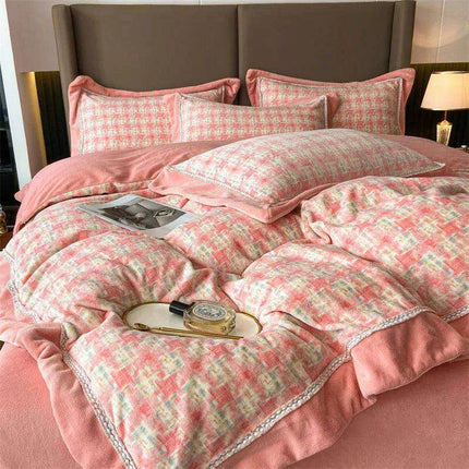 Cozy Winter Plush Coral Velvet 4-Piece Bedding Ensemble – Ultra Soft Flannel Duvet Cover, Quilt, and Sheet Set