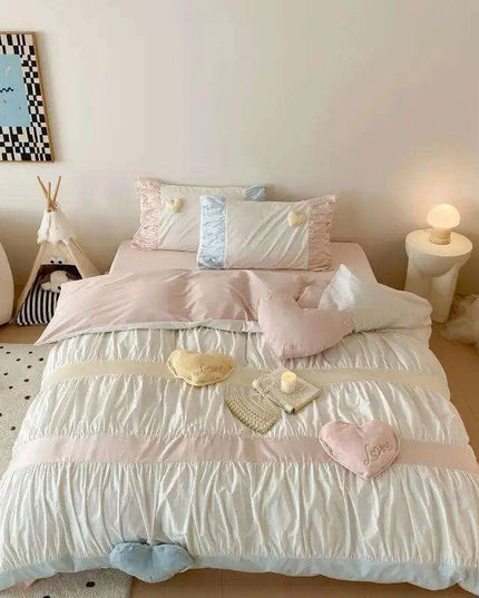 Adorable Heart-Shaped Washed Cotton Bedding Set - 4/5 Piece Duvet Cover, Sheet & Pillowcases for Girls