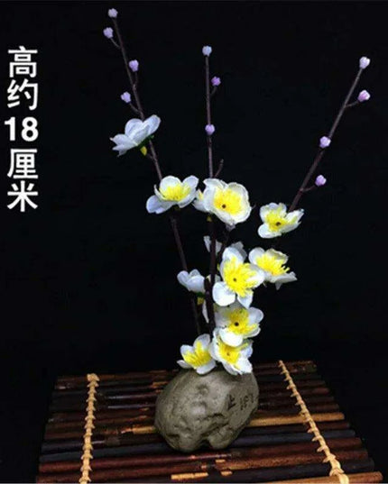 Elegant Floral-Inspired Sushi Serving Set for Luxurious Dining