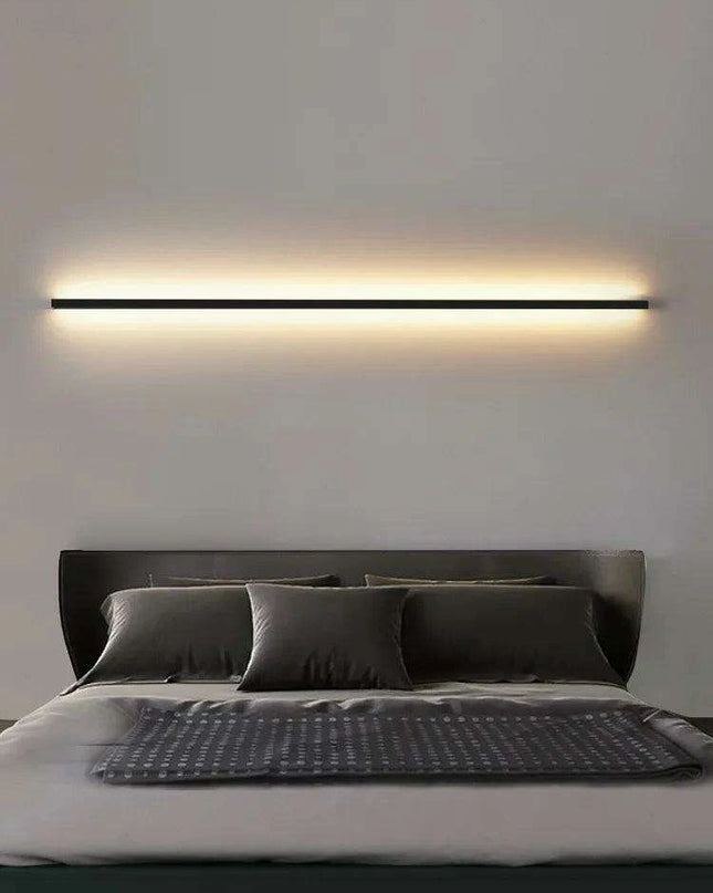 Sleek Scandinavian LED Wall Sconce with Customizable Lighting Options