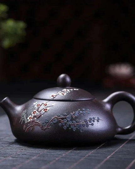 Handcrafted Authentic Purple Clay Teapot - 160ml Elegant Chinese Teapot for Ceremonial Tea and Special Gifting