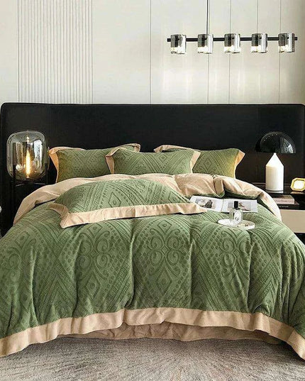 Opulent Grey Velvet Fleece Bedding Set with Luxurious 3D Embossed Duvet Cover and Pillowcases