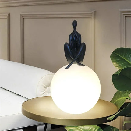 Italy Table Lamps Art Portrait Design Replica Sculpture Standing Floor Lamp Ball Lamp Bedroom Indoors Decoration italy-table-lamps-art-portrait-design-replica-sculpture-standing-floor-lamp-ball-lamp-bedroom-indoors-decoration