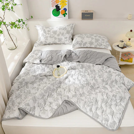 Manufacturer Direct Breathable Quilted Summer Blanket - Soft & Lightwe