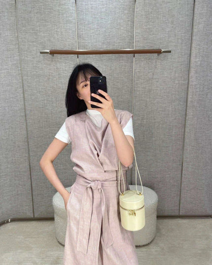 Chic Sleeveless Linen Summer Dress with Elegant Long Skirt and Waist Detail