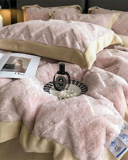 Plush Coral Velvet Faux Fur Duvet Cover Set - Indulgent Shaggy Bedding for Winter Warmth