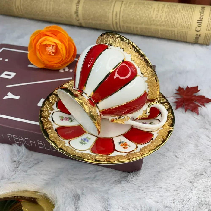 Elegant Bone China Tea Set for Luxurious Gatherings