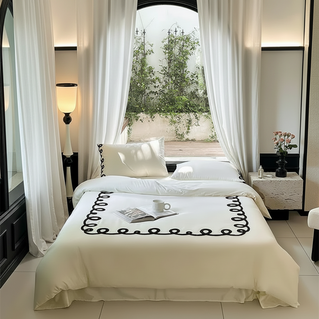 600TC Egyptian Cotton Bedding Set — White with Black Embroidery, 4-Piece Luxury